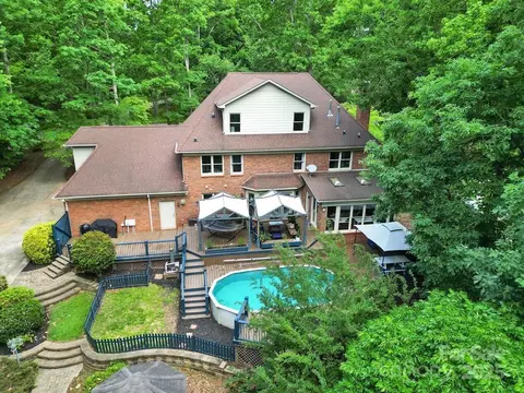 8524 Quarters Ln, Mint Hill, NC 28227