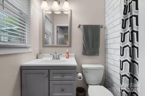 1664 Lafayette Ave, Hudson, NC 28638 photo 14