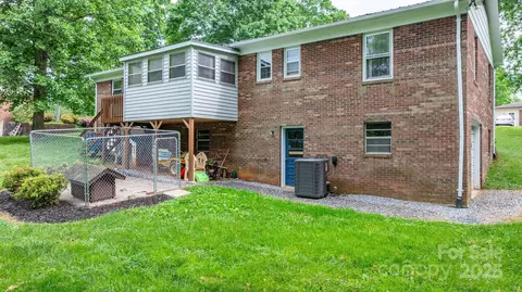 1664 Lafayette Ave, Hudson, NC 28638 photo 25