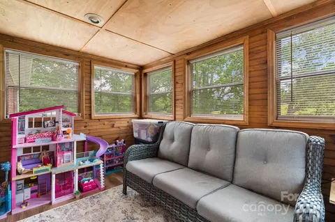 1664 Lafayette Ave, Hudson, NC 28638 photo 16