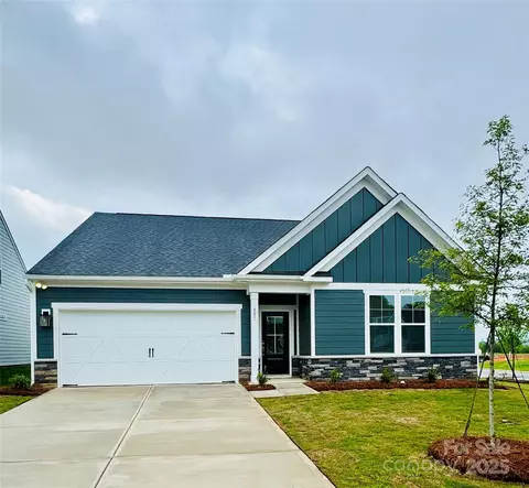 881 Exeter Dr, Sherrills Ford, NC 28673