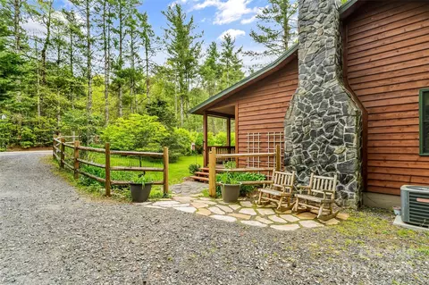 Exterior - 6562 Gingercake Rd, Newland, NC 28657 photo 12 of 18