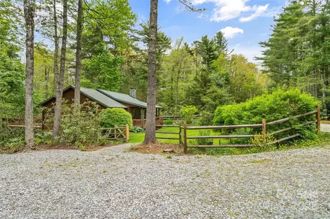 Exterior - 6562 Gingercake Rd, Newland, NC 28657 photo 18 of 18