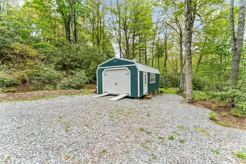 Exterior - 6562 Gingercake Rd, Newland, NC 28657 photo 17 of 18