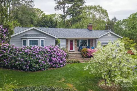 111 Glen Falls Rd, Asheville, NC 28804