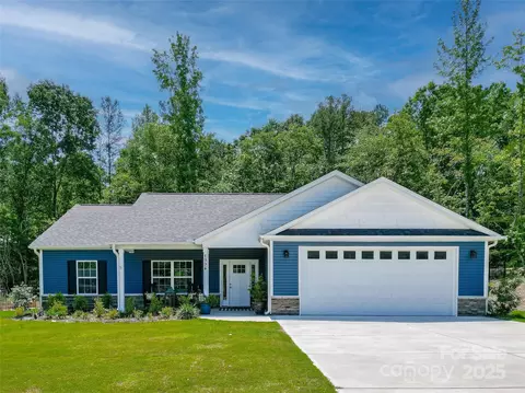 1994 Hollybrook 17 Ln #17, Lancaster, SC 29720
