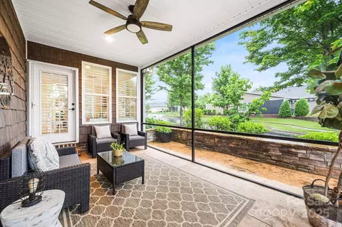 13407 Hazelbrook Ln, Cornelius, NC 28031 photo 19