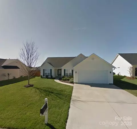 155 Lumber River Rd, Fletcher, NC 28732