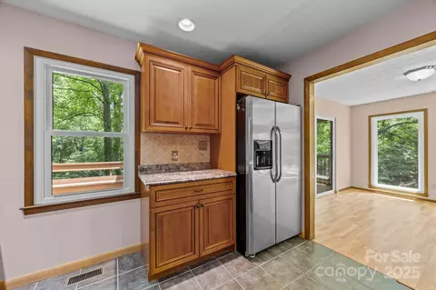 1128 Forest St, Mars Hill, NC 28754 photo 27