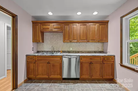 1128 Forest St, Mars Hill, NC 28754 photo 26