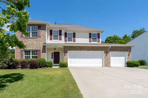 4321 Tucker Chase Dr, Midland, NC 28107