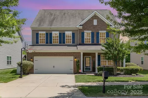 7318 Agnew Dr, Charlotte, NC 28278
