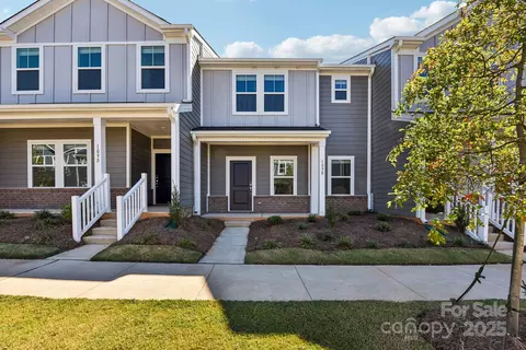 109 Ciara Plac Pl #E, Mooresville, NC 28117