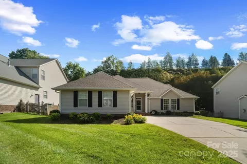 12013 Regent Ridge Ln, Charlotte, NC 28278