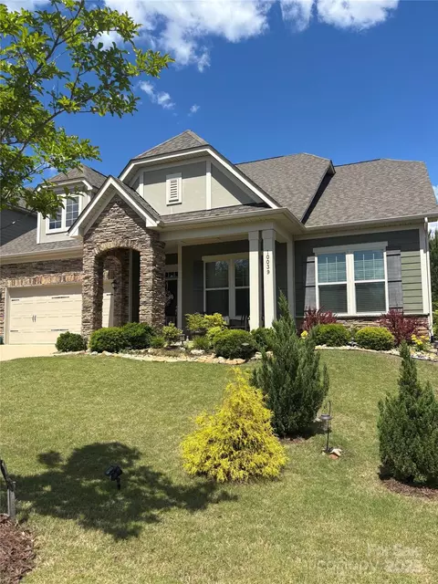 10039 St Kitts Landing Ln, Charlotte, NC 28278