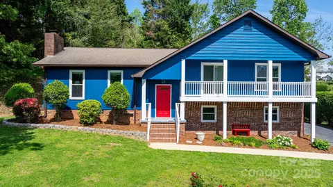 60 Woodland Dr, Marion, NC 28752