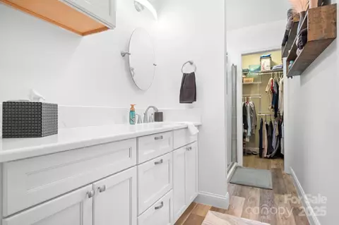 Bath - 720 Cricket Ln, Mount Ulla, NC 28125 photo 1 of 2