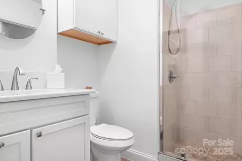 Bath - 720 Cricket Ln, Mount Ulla, NC 28125 photo 2 of 2