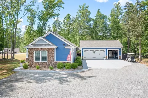 720 Cricket Ln, Mount Ulla, NC 28125