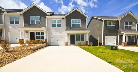 54 Cain Hollow Way, Asheville, NC 28806