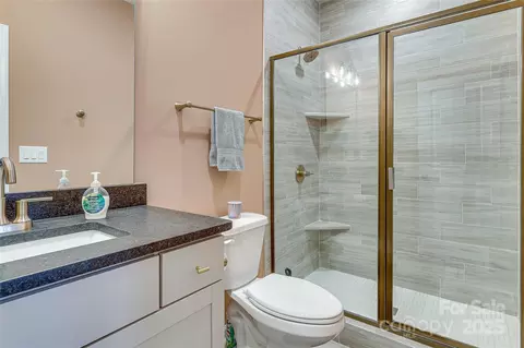 Bath - 8221 Houser St, Cornelius, NC 28031 photo 5 of 5
