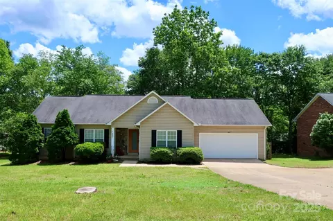 1657 6th Se St SE, Hickory, NC 28602