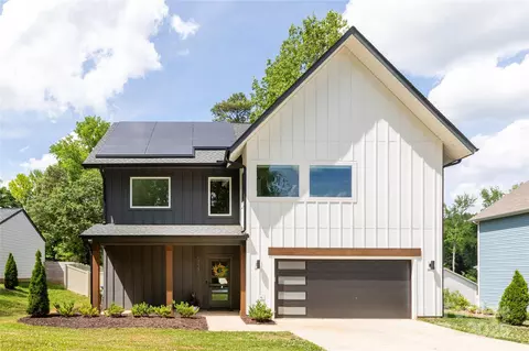 5777 Stephanie St, Charlotte, NC 28212