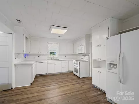 4325 Wolf Pond Rd, Monroe, NC 28112 photo 5