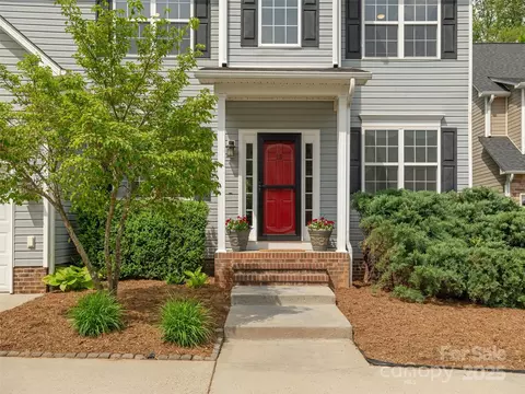 15 Dansford Ln, Arden, NC 28704