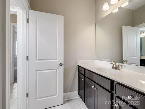Bath - 709 Cavesson Way, Monroe, NC 28110 photo 6 of 9