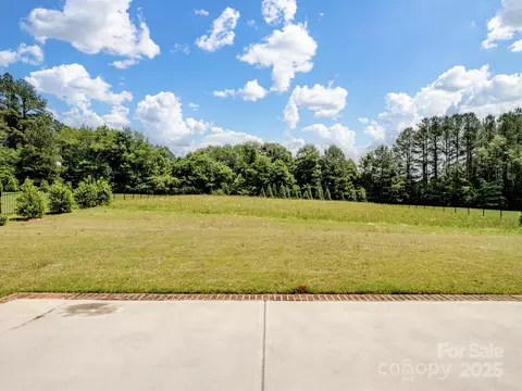 Exterior - 709 Cavesson Way, Monroe, NC 28110 photo 2 of 8