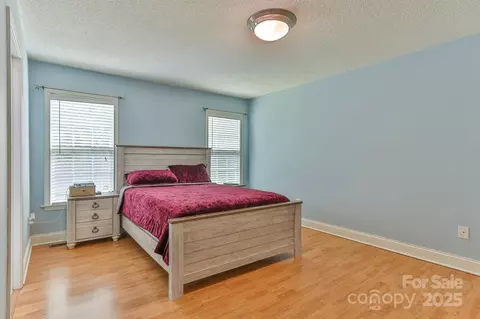 Bedroom - 206 Pine Meadow St, Hickory, NC 28601 photo 3 of 5