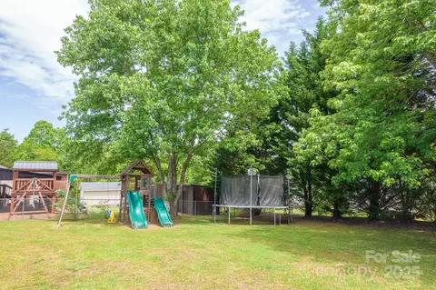 Other - 206 Pine Meadow St, Hickory, NC 28601 photo 18 of 18