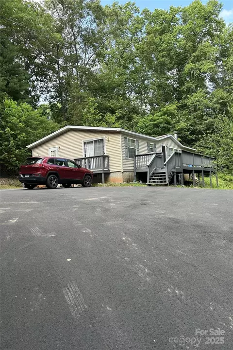 30 Pinners Cove Rd, Asheville, NC 28803
