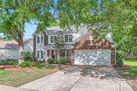 7600 Ridgefield Dr, Charlotte, NC 28269