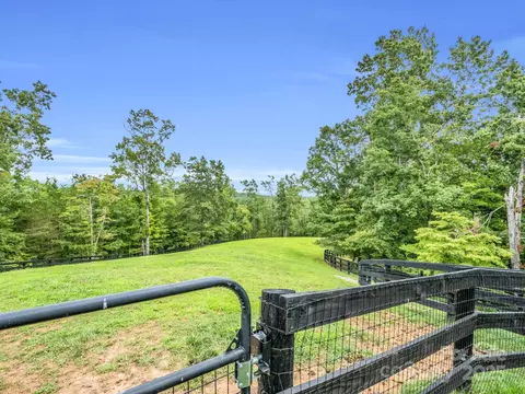 Exterior - 111 N Coast Dr, Mill Spring, NC 28756 photo 13 of 17