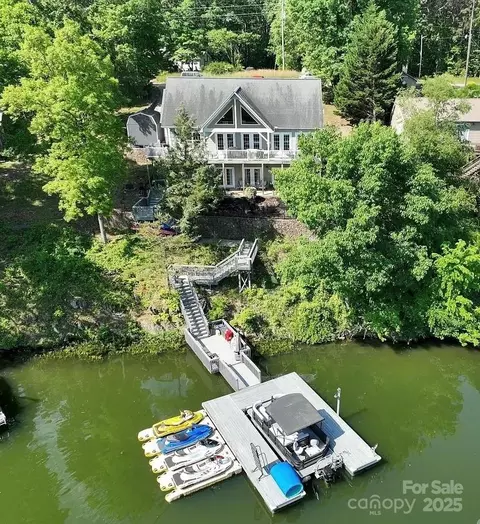 126 Strand Rd, New London, NC 28127