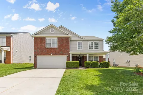 312 Farm Springs Dr, Mount Holly, NC 28120