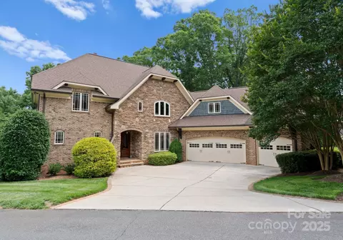 3815 Stoney Ridge Trl, Charlotte, NC 28210