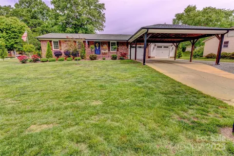 800 Sunset Rd, Cherryville, NC 28021