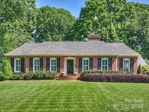 3620 Champaign St, Charlotte, NC 28210