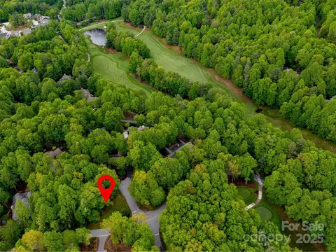 102 Little Cherokee 83 Rdg #83, Hendersonville, NC 28739