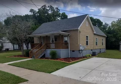 615 Grier St, Lincolnton, NC 28092
