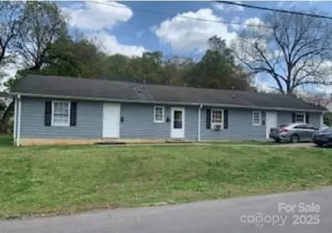 390 N King St, Gastonia, NC 28052