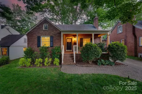 2124 Chambwood Dr, Charlotte, NC 28205