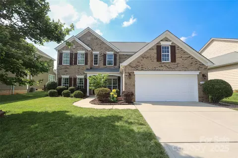 10217 Falling Leaf Dr, Concord, NC 28027