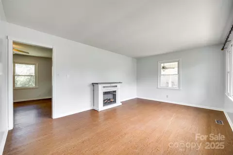 2833 Regency Rd, Lancaster, SC 29720 photo 6
