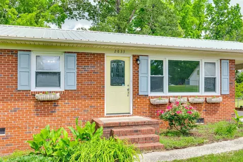 2833 Regency Rd, Lancaster, SC 29720 photo 2