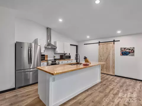 197 Knob Creek Rd, Pisgah Forest, NC 28768