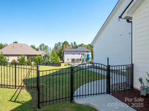 7112 Irongate Dr, Lancaster, SC 29720 photo 27